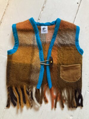 Babygiletje seventies small